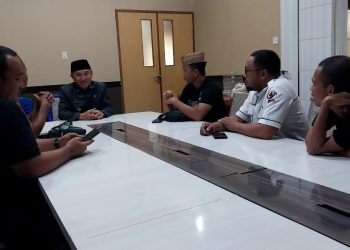 Plt Ketua DPD PJS, Edi Sanjaya bersama Pengurus DPD dan DPC PJS Pohuwato lakukan silaturahim ke Dewan Pembina DPP PJS, Rabu (06/09/2023). [PJS Pohuwato]