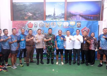 Kabid Humas Polda Jambi Kombes Pol. Mulia Prianto hadiri acara penyambutan dan pelepasan tim kick off The Rising Tide A Resonance di Makorem 042/Gapu Jambi pada Kamis, (21/09/2023).  [Foto: Azwardi]