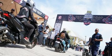 Keseruan para bikers Honda dari tiga pulau yang hadir pada gelaran Honda Bikers Day (HBD) Regional Sumatera (23/9), Kalimantan (30/09) dan ditutup di Sulawesi (7/10). Para bikers siap hadiri HBD Nasional di Malang pada 28 Oktober 2023. [Foto: AHM]