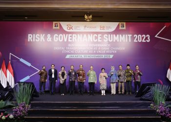 Risk & Governance Summit 2023 dengan tema 'Sustainable Governance: Digital Transformation as A Game Changer, Ethical Culture as A Value Keeper' di Jakarta, Kamis 30 November 2023. [Foto: Humas OJK]