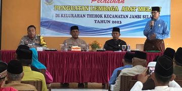 Pelatihan Penguatan Lembaga Adat Melayu tentang pelestarian nilai-nilai Adat Melayu Jambi di tengah kehidupan masyarakat, bertempat di Aula Kantor Lurah Thehok Kota Jambi, Sabtu 2 November 2023.