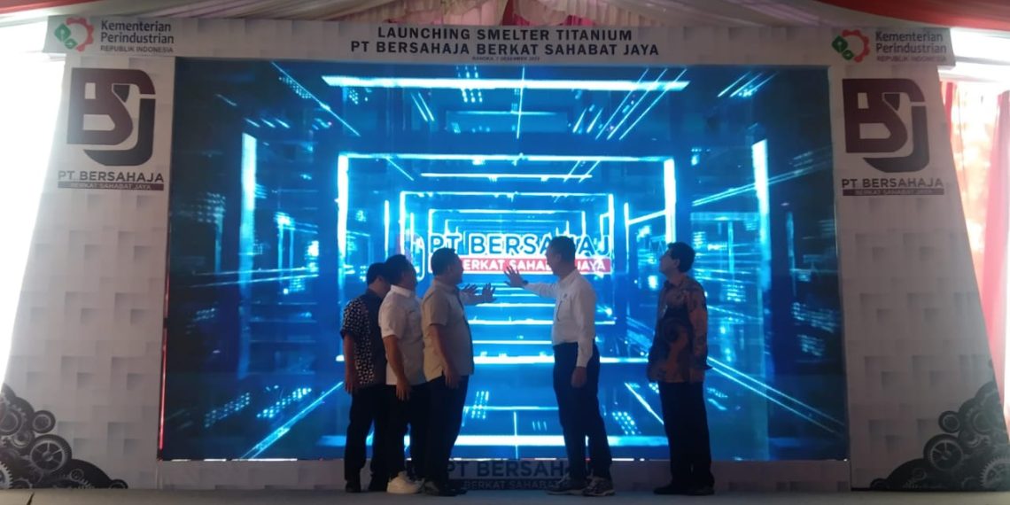 Pengresmian smelter titanium milik Arbi Leo oleh Menteri Perindustrian RI, Kamis (07/12/2023) di Bangka.