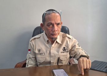 Kepala Dinas Penanaman Modal dan Pelayanan Terpadu Salah Satu (DPM-PTSP) Provinsi Jambi, Donny Iskandar. (Foto: Aurduri.com/Wahyu Jati)
