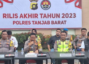 Polres Tanjabbar gelar Rilis Akhir Tahun 2023, Minggu (31/12/2023). [Foto: Wahyu Jati]