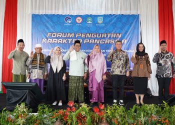 Ditjen Kominfo RI bekerjasama dengan Pondok Pesantren As'ad Kota Jambi menyelenggarakan Forum Diskusi Publik di Aula Tribun Pondok Pesantren As'ad, Jalan KH. Abdul Qadir Kelurahan Olak Kemang Kecamatan Danau Teluk, Kota Jambi, Kamis (21/03/2024). (Foto: Diskominfo/Harun)