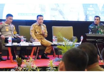 Gubernur Jambi Al Haris memimpin rapat Forum Koordinasi Pimpinan Daerah (Forkopimda) menyambut Pemilu serentak 2024, Senin (12/2/2024). [Foto: Pariwarajambi/Riky]
