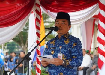 Apel Peningkatan Nasionalisme dan Kedisiplinan Aparatur Sipil Negara serta Menuju Jambi Bersinar di Lapangan Kantor Gubernur Jambi, Rabu (17/07/2024). (Foto: Diskominfo/Erict)