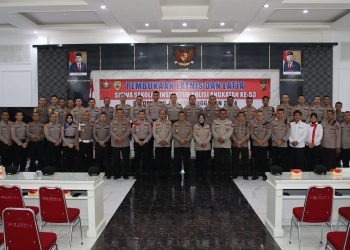 Polresta Jambi menggelar Pembukaan Latihan Kerja dan Latihan Teknis Siswa Inspektur Polisi Angkatan ke-53 Pengiriman Polda Jambi, yang digelar di Aula Lokamanginti Mapolresta Jambi, Senin (22/7). (Foto: Humas)