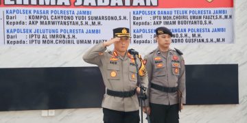 Kapolresta Jambi, Kombes Pol Eko Wahyu saat memimpin Sertijab di Aula Lokamanginti Mapolresta Jambi, Kamis 8 Agustus 2024. (Foto: Humas Polresta Jambi)