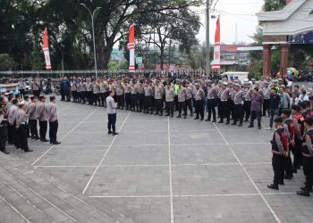 Apel kesiapan pengamanan, bertempat di lapangan parkir Masjid Agung Al-falah Jambi, Minggu 18 Agustus 2024. (Foto: Humas)