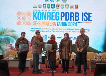 Konreg PDRB-ISE se-Sumatera Tahun 2024 di Hotel BW Luxury, Selasa (27/08/2024). (Foto: Diskominfo/Novriansyah)